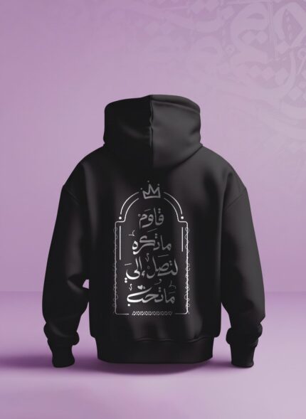هودي أسود (Oversized) - "البرواز الزخرفي"